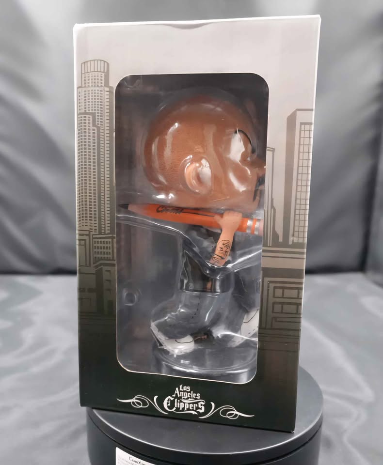 New In Box Mister Cartoon x LA Clippers Bobblehead Limited Edition
