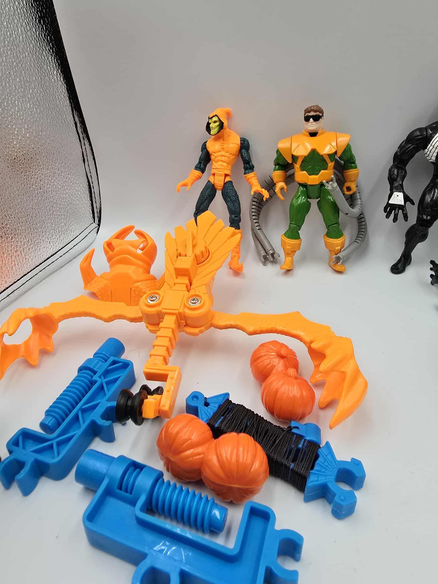 🔥 Vintage 90s Spider-Man Animated Series ToyBiz Lot – 30+ Figures! With accessories