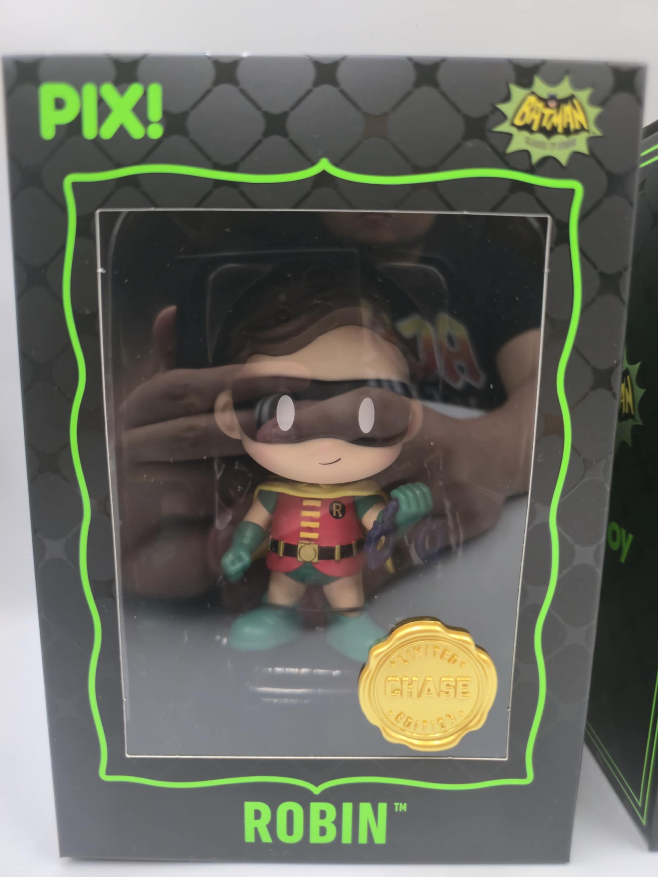 Thrilljoy PIX! Batman Super & Robin Chase Figures – Minor Damage